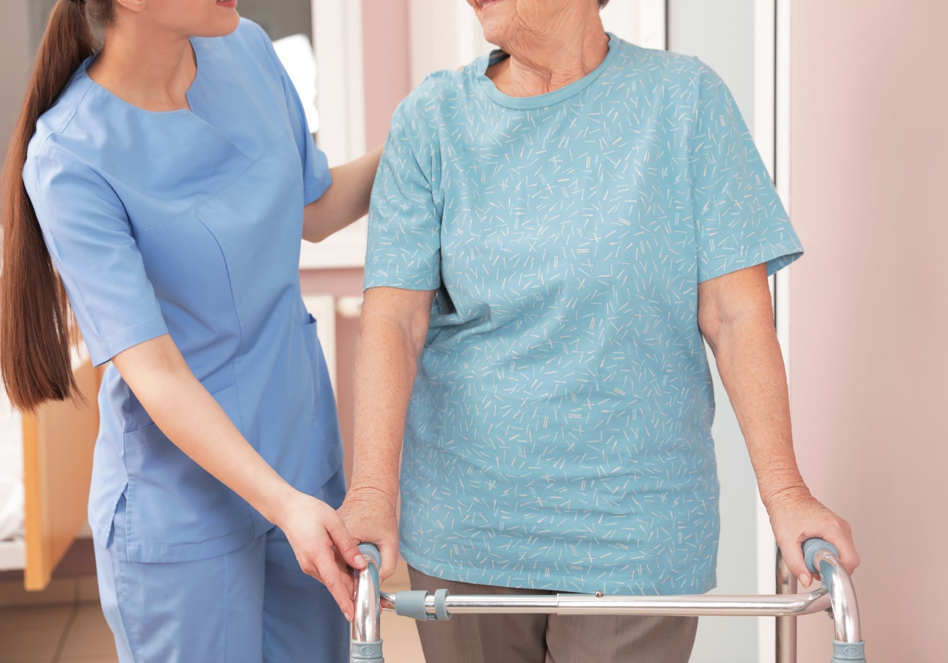 Rehabilitation for Seniors-min